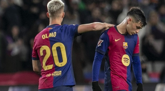 vao 12bet​ Barcelona: Bay thật cao, té thật đau!